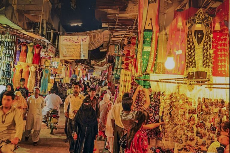 Old Hidden Gems in Different Cities in Pakistan Providing Affordable and High-Quality Wedding Wear